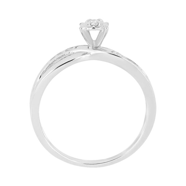 Anillo Solitario de Diamantes en Oro Blanco 14K (.10Q)