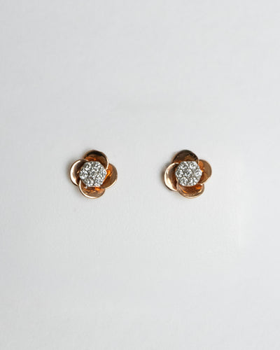 Arete para dama con diamante con montadura de 0.20Q en oro rosa de 14K