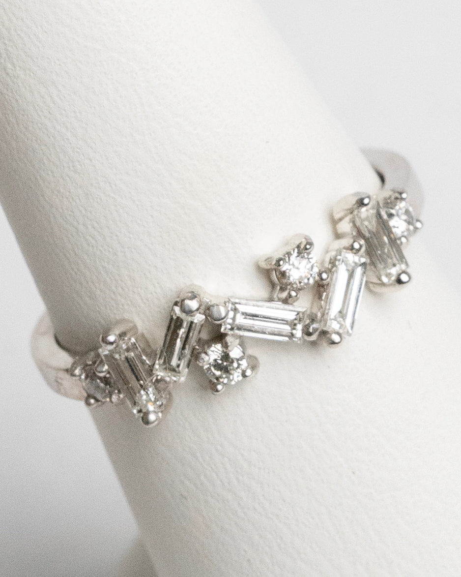 Churumbela de diamantes de baguette y redondo en oro blanco de 14K con 0.47Q